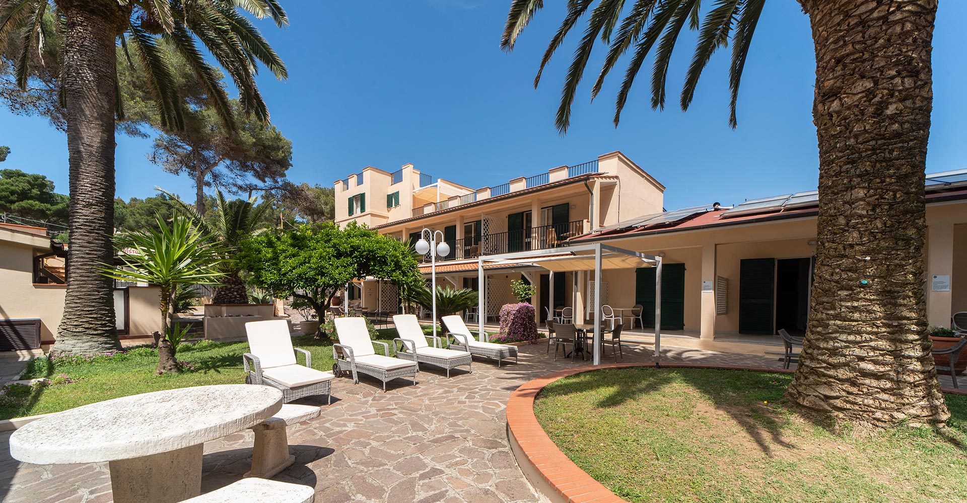 Residence Il Doge, sulla spiaggia del Lido di Capliveri